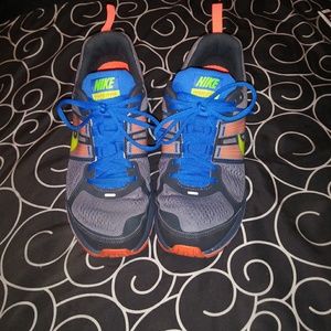 NIKE SNEAKERS FOR SALE